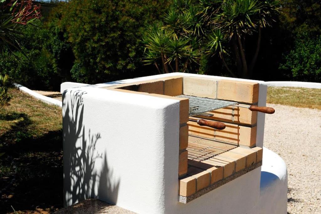 Vale Do Guizo: Casa Poente On The Contryside, Close By The Sea. อัลเจซูร์ ภายนอก รูปภาพ