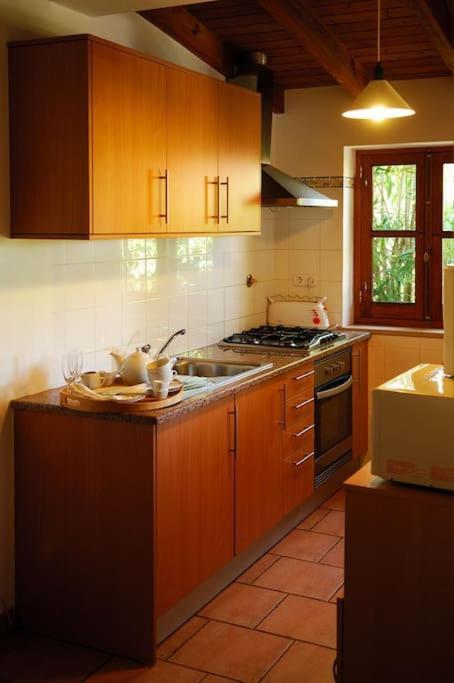 Vale Do Guizo: Casa Poente On The Contryside, Close By The Sea. อัลเจซูร์ ภายนอก รูปภาพ
