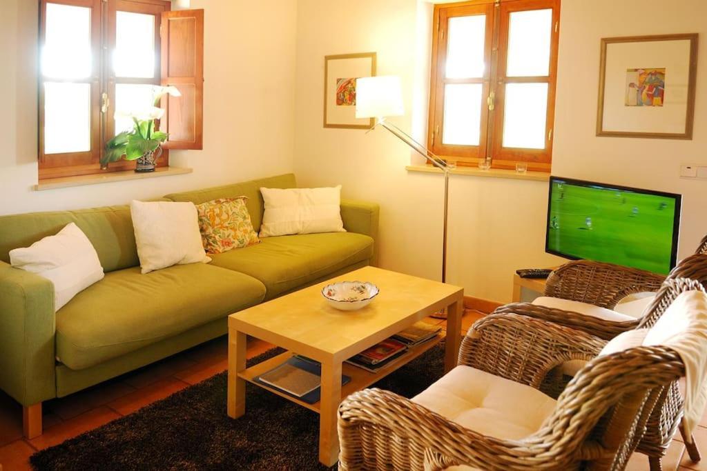 Vale Do Guizo: Casa Poente On The Contryside, Close By The Sea. อัลเจซูร์ ภายนอก รูปภาพ