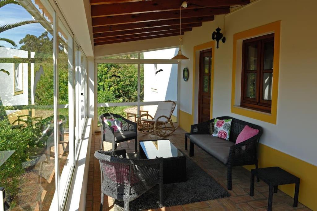 Vale Do Guizo: Casa Poente On The Contryside, Close By The Sea. อัลเจซูร์ ภายนอก รูปภาพ