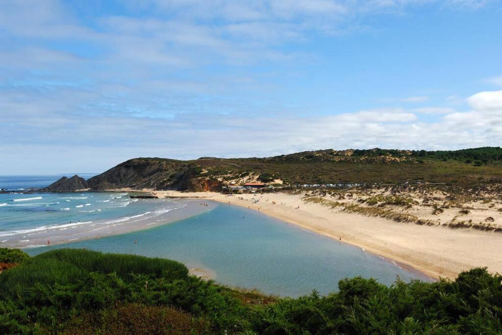 Vale Do Guizo: Casa Poente On The Contryside, Close By The Sea. อัลเจซูร์ ภายนอก รูปภาพ
